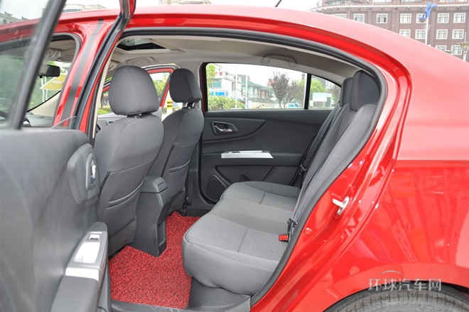 2014款 1.5L 自動(dòng)智尚型