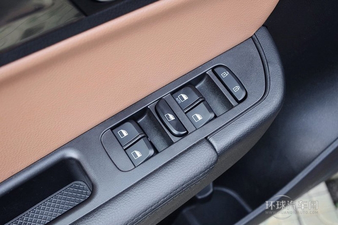 2014款 1.5T 自動(dòng)智能型