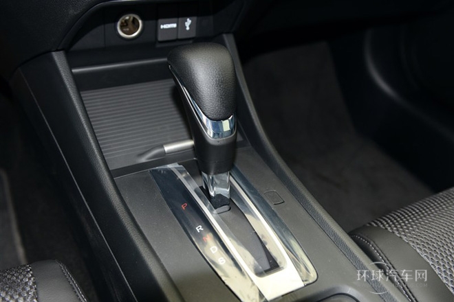 2014款 1.8L 自動(dòng)舒適精英版 5座