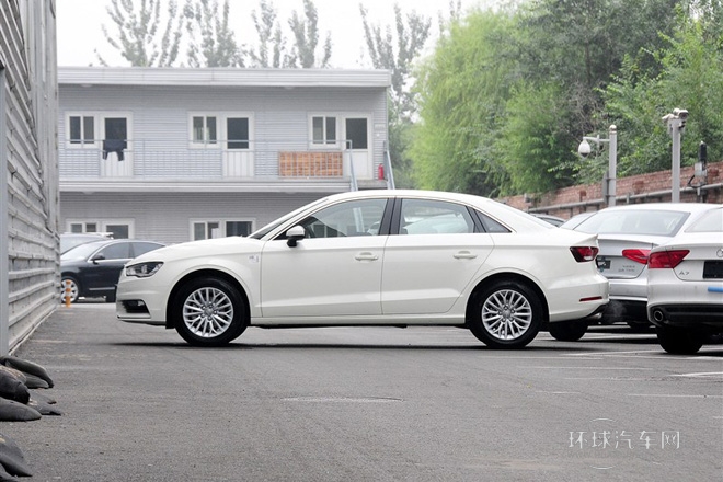 2014款 Limousine 35 TFSI 進(jìn)取型