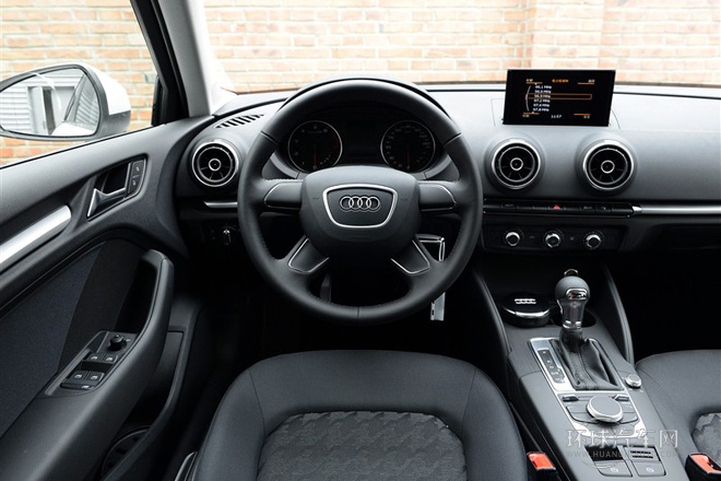 2014款 Limousine 35 TFSI 進取型