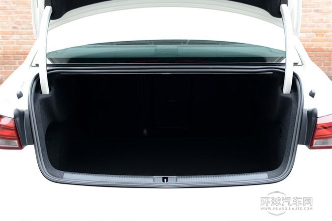 2014款 Limousine 35 TFSI 進(jìn)取型