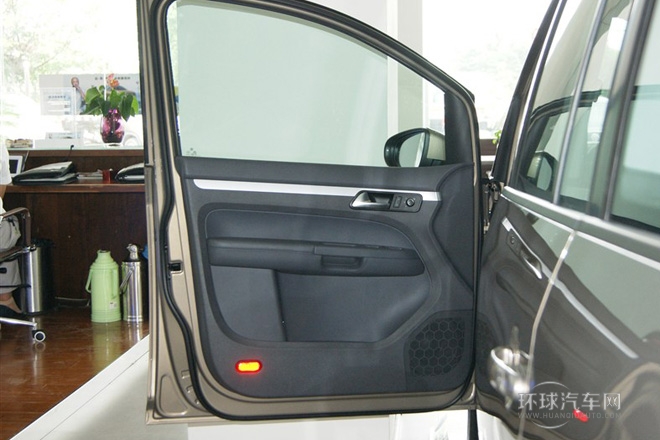 2015款 1.4T 自動(dòng)舒適版5座