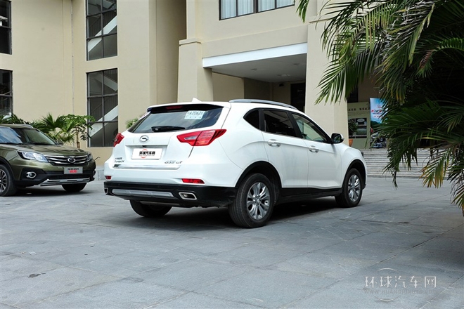 2015款 1.8T 自動(dòng)兩驅(qū)精英版