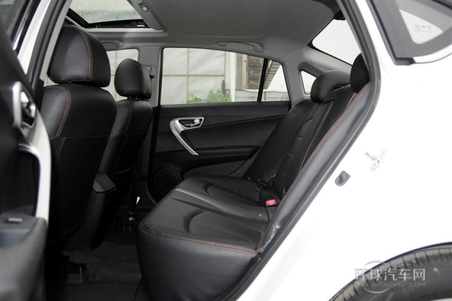 2015款 1.5L 手動(dòng)旗艦型