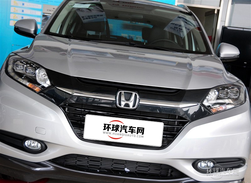 2015款 1.8L CVT四驅(qū)旗艦型