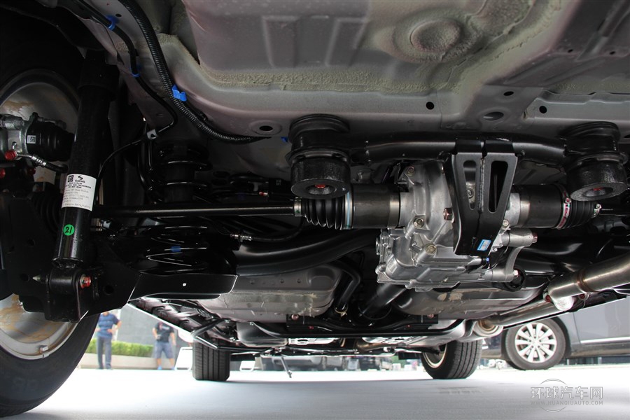 2015款 1.8L 手動(dòng)兩驅(qū)精英型