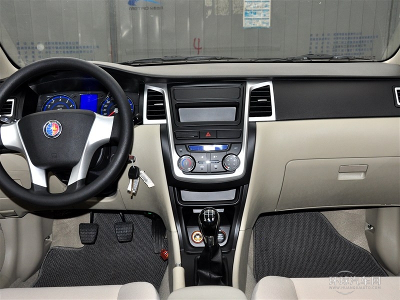 2014款 1.5L 手動(dòng)超越型