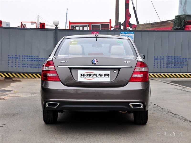 2014款 1.5L 手動(dòng)超越型