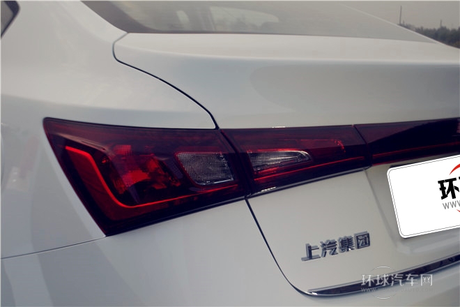 2015款 1.5T 手動精英版