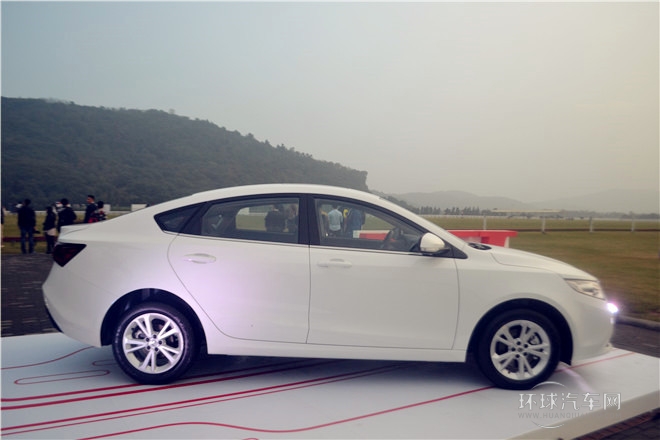 2015款 1.4TGI 自動精英版