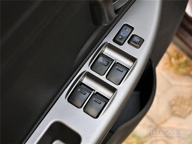 風(fēng)光 2014款 1.5L 330實(shí)用型DK15