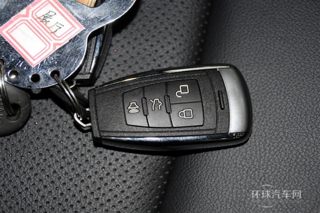 2014款 1.8T 自動(dòng)豪華型