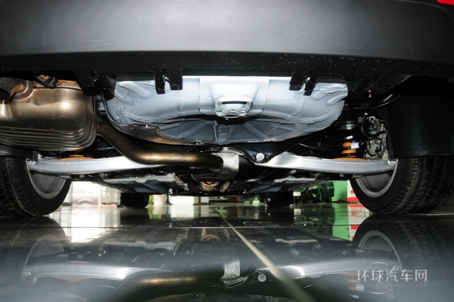 2014款 1.8T 自動(dòng)豪華型