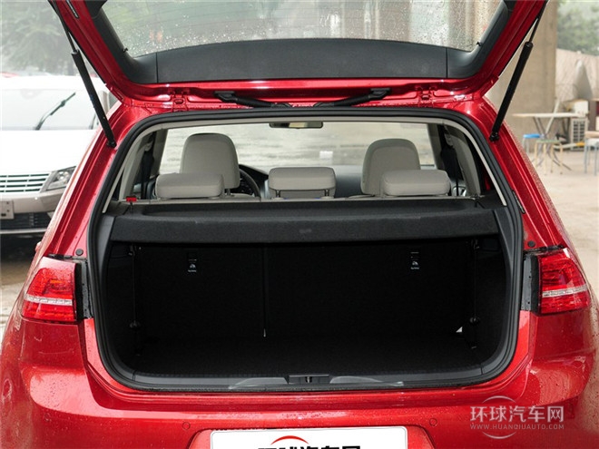 2015款 1.6L自動(dòng)舒適型