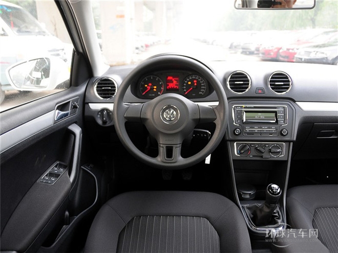 2015款 1.4L 手動(dòng)舒適型