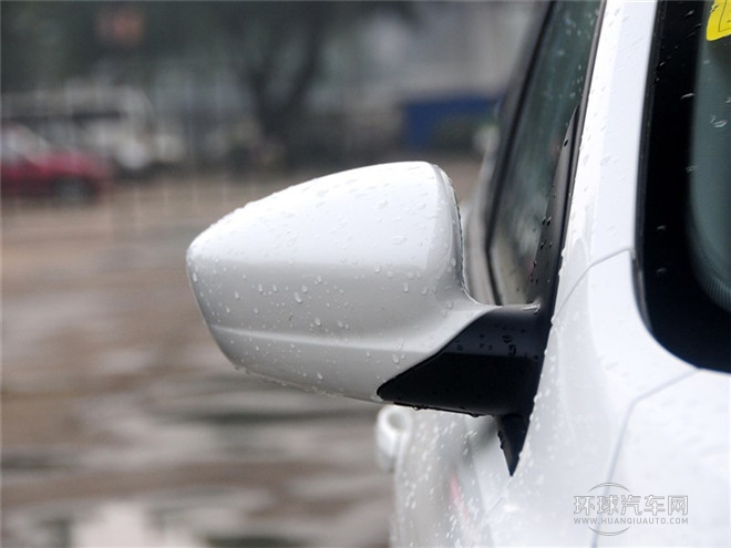 2015款 1.4L 手動舒適型
