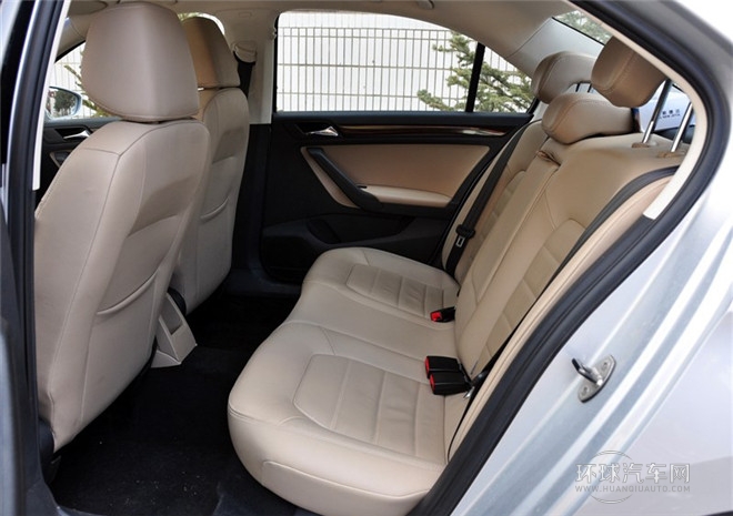 2015款 1.6L 手動豪華型