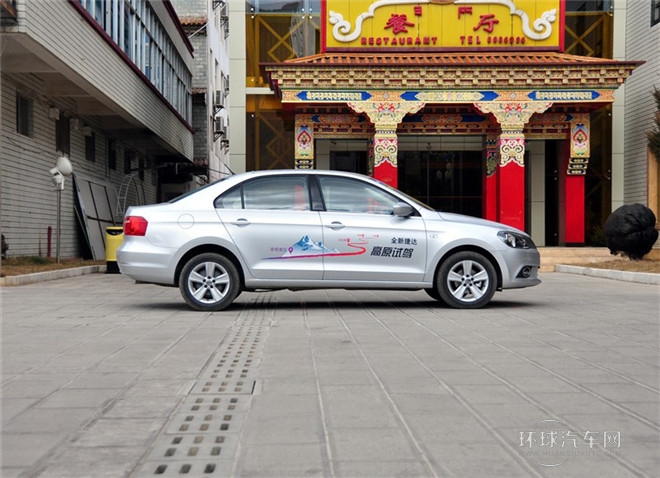 2015款 1.6L 手動(dòng)豪華型