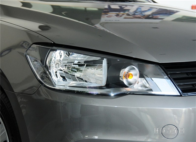 2015款 1.6L 手動(dòng)時(shí)尚型