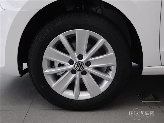 2015款 1.6L 手動(dòng)舒適型