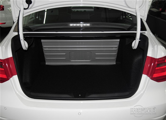 2015款 1.6L 手動(dòng)舒適型