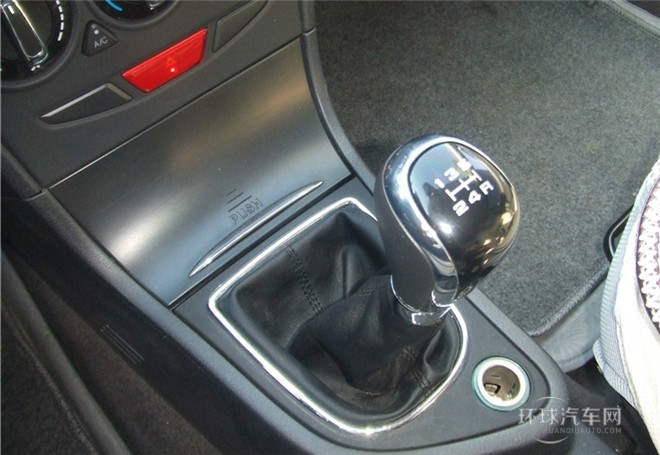 2014款 CROSS 1.5L 手動智驅(qū)尊尚型