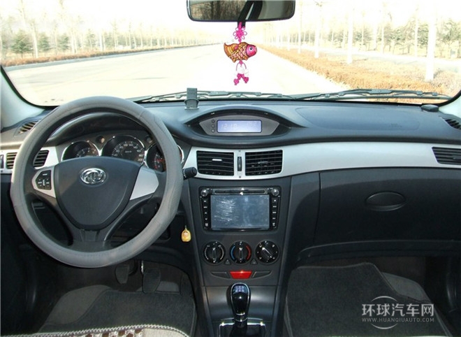 2014款 CROSS 1.5L 手動智驅(qū)尊尚型