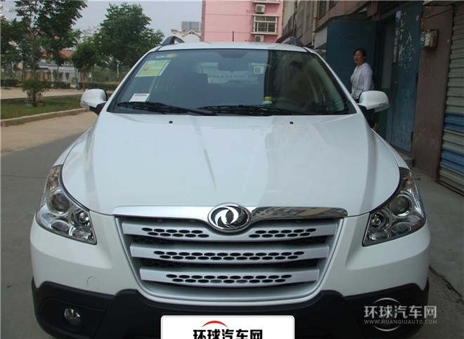 2014款 CROSS 1.5L 手動智驅(qū)尊尚型