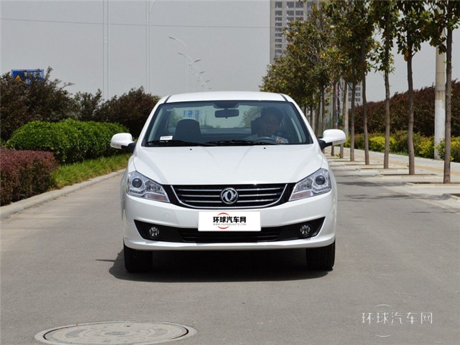 2014款 1.5L 手動(dòng)智驅(qū)感恩版