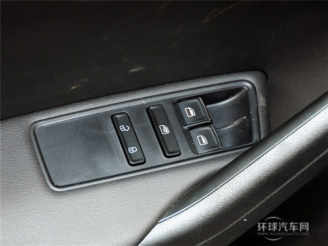 2015款 1.6L 自動(dòng)豪華型