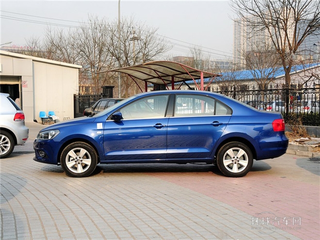 2015款 1.6L 自動(dòng)豪華型