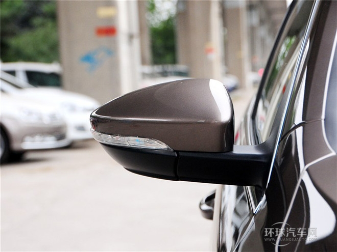 2015款 1.8TSI領(lǐng)先型