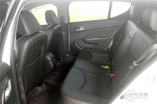 2014款 CROSS 1.5L 手動(dòng)舒適型