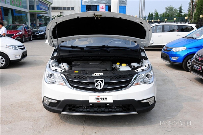 2014款 1.5L 手動(dòng)舒適型 7座