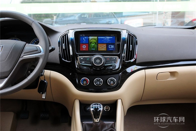 2014款 1.5L 手動(dòng)舒適型 7座