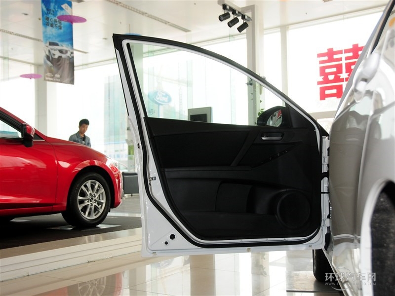 2015款 三廂 1.6L 自動(dòng)精英型