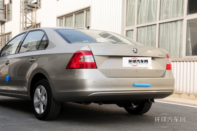 2015款 1.6L 手動(dòng)智選型