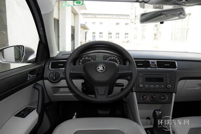 2015款 1.6L 自動(dòng)智選型