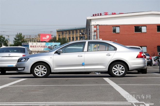 2015款 1.6L 自動(dòng)智選型