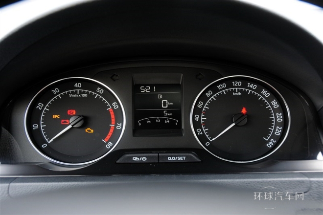2015款 1.6L 手動優(yōu)選型