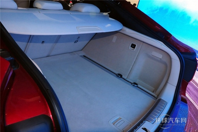 2015款 xDrive50i M運(yùn)動(dòng)型