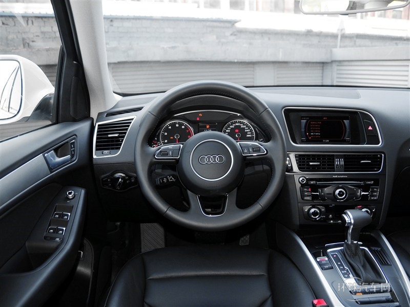 2015款 40 TFSI 技術(shù)型