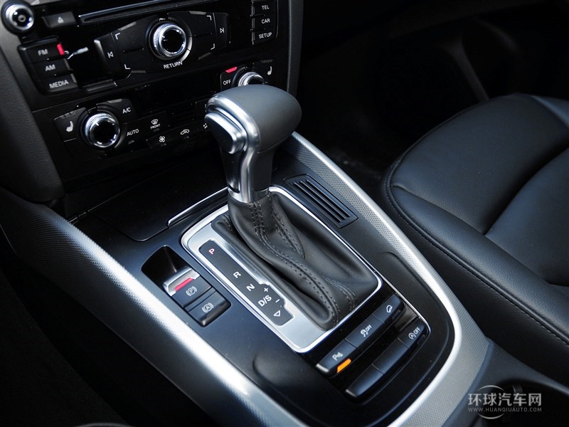 2015款 40 TFSI 技術(shù)型
