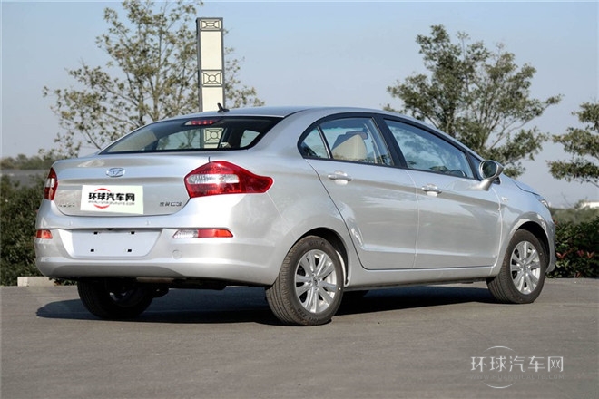 2015款 1.5L 手動(dòng)金鉆型