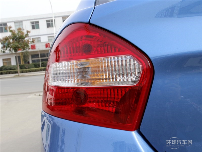 2015款 1.5L 手動(dòng)黃鉆型