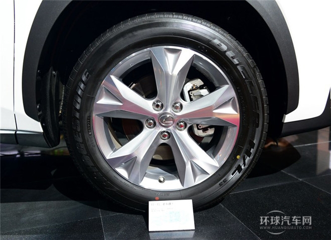 2015款 300h 全驅(qū) 鋒芒版