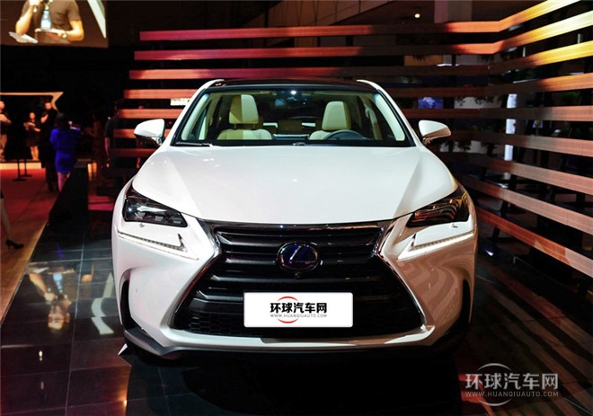 2015款 300h 全驅(qū) 鋒芒版
