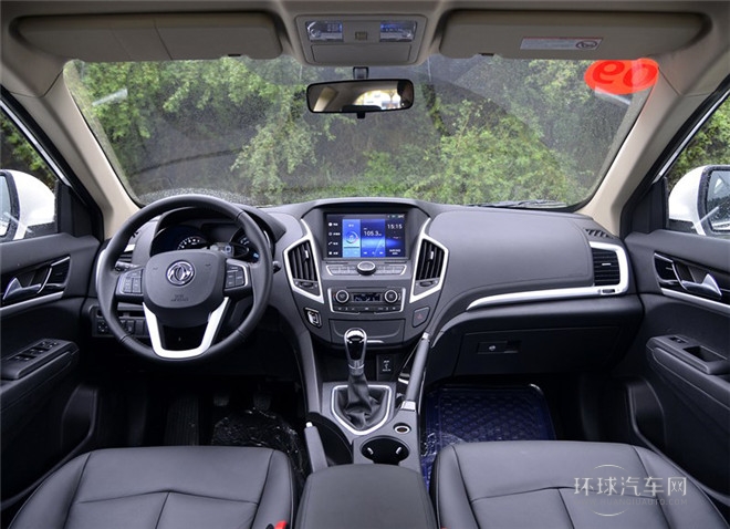 2015款 2.0L 手動(dòng)智逸型