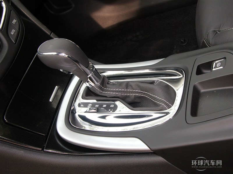 2015款 1.6T 精英技術(shù)型
